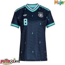Camiseta Alemania Leon Goretzka #8 Visitante Equipación para mujer Mundial 2026 manga corta